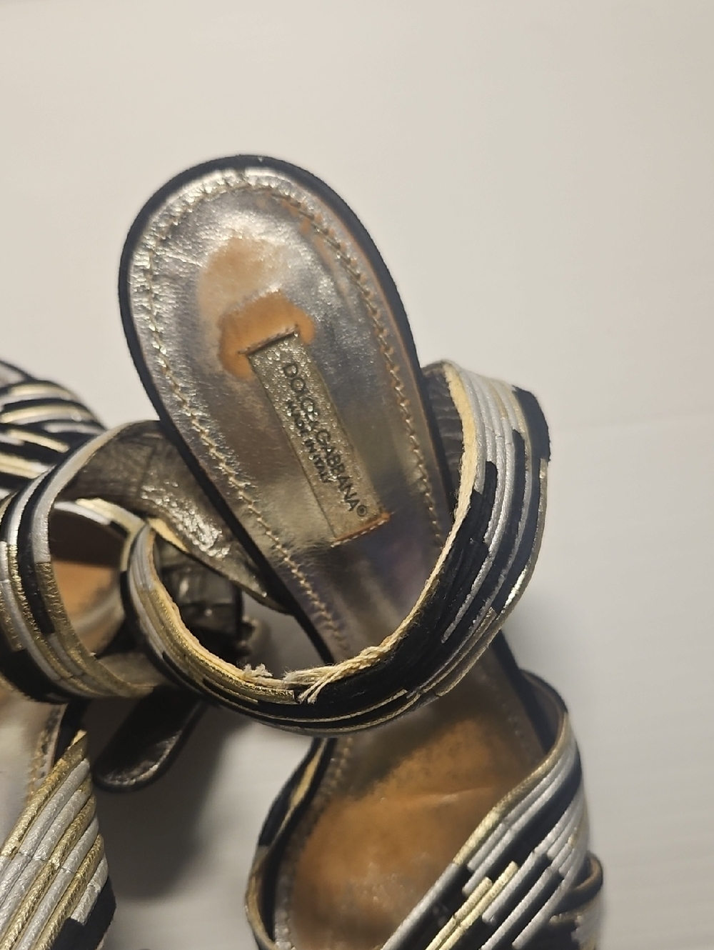 Dolce & Gabbana Black Silver Leather Colorblock Criss-Cross Heeled Sandals Sz 38 - Picture 10 of 11